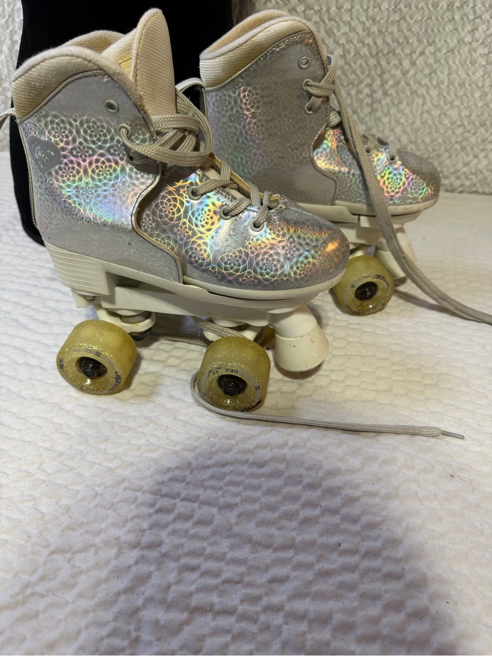 Kids Holographic Roller Skates - Iridescent Silver